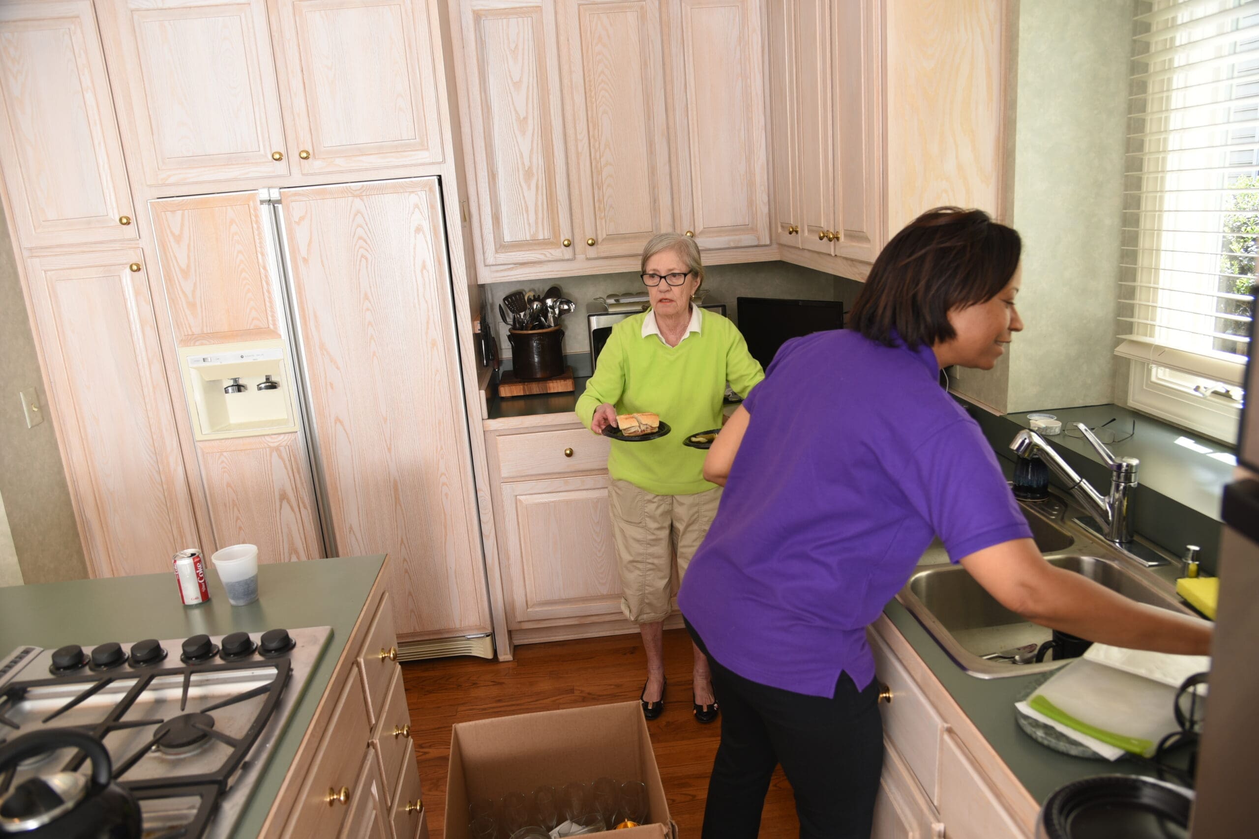 Photos_Caregivers-Activities_2018-04-Part-2_DSC_2287-scaled in home senior care Cooper City